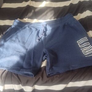 Old Navy  Men's Shorts in Deep Blue